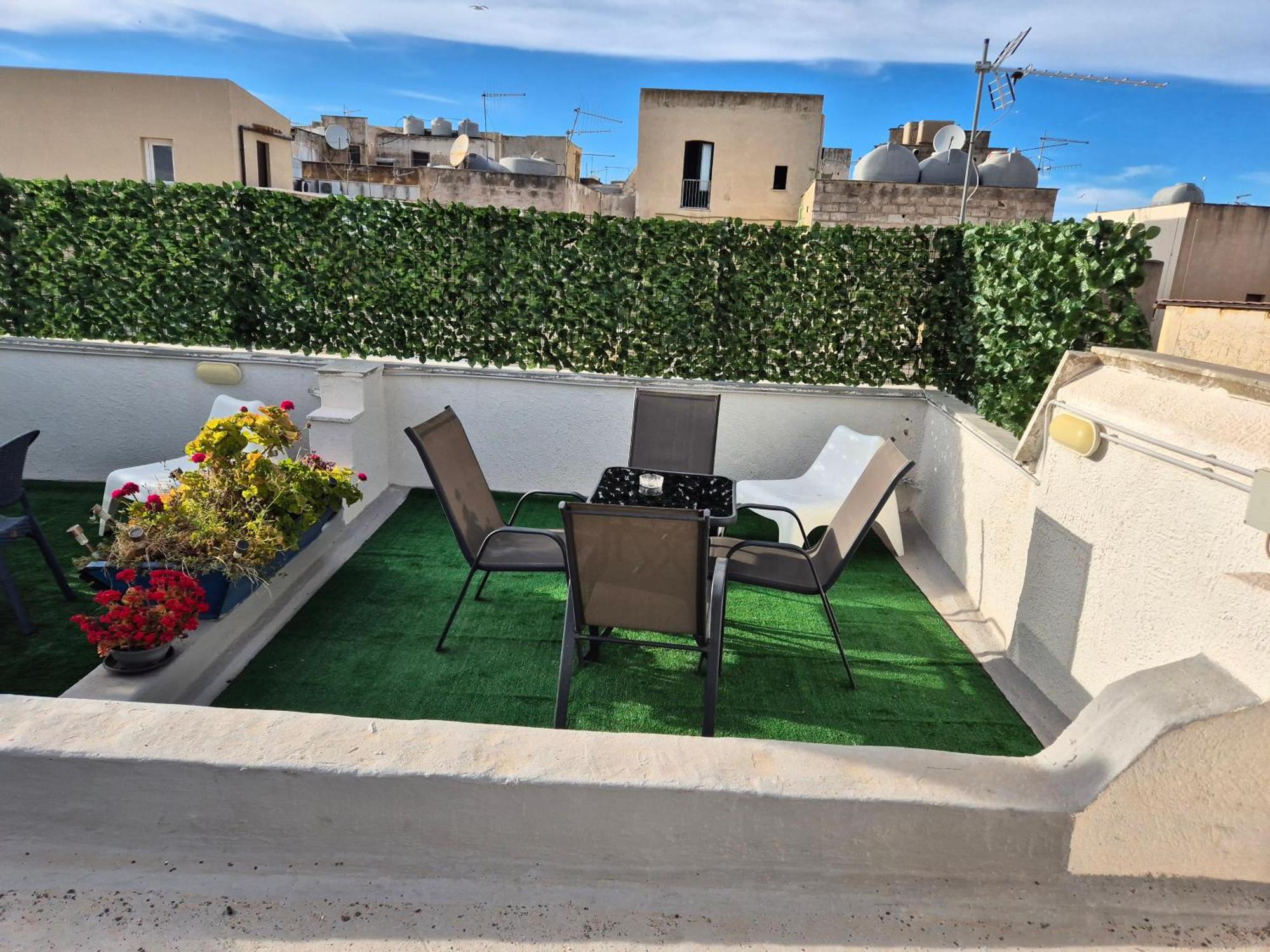 Casette Di Alex Con Terrazza Trapani Exteriér fotografie